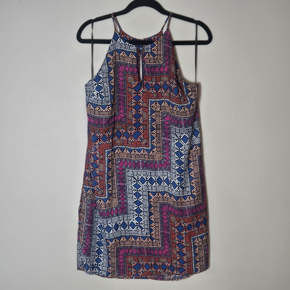 Allison Joy Halter Shift Dress Sz M Geometric Vacation Fully Lined Keyhole Neck